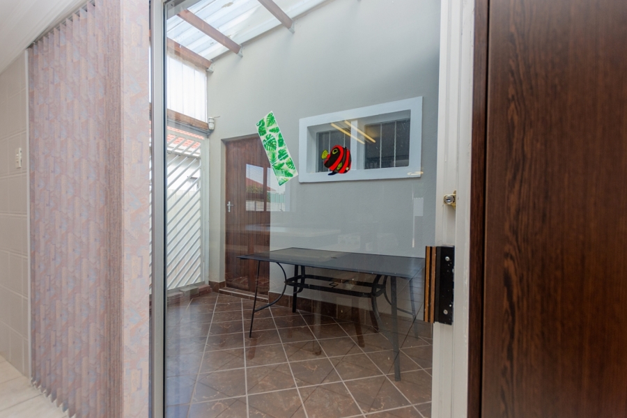4 Bedroom Property for Sale in Port Owen Western Cape